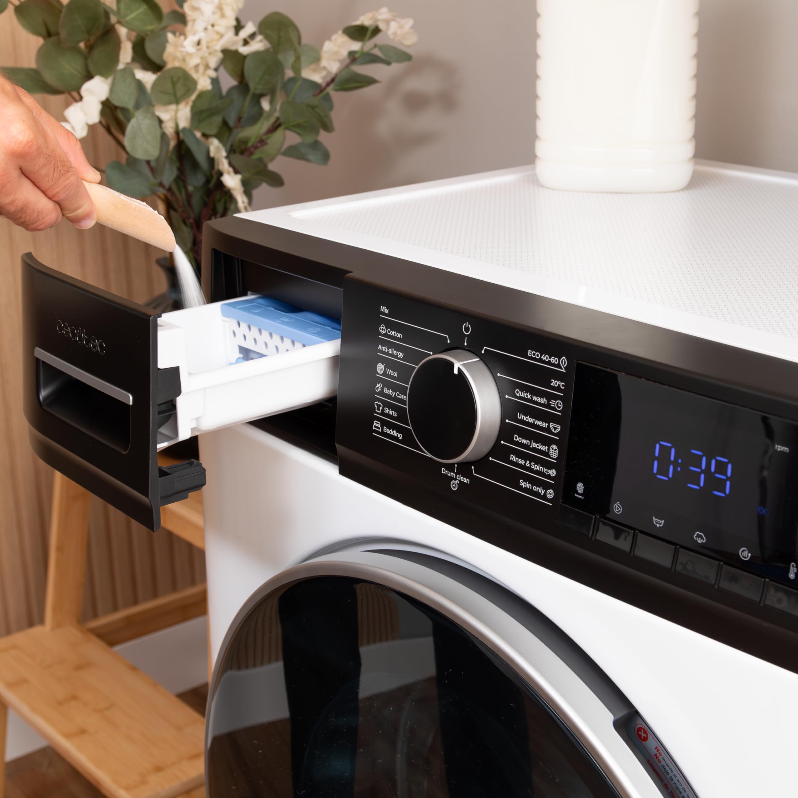 Cecotec Frontlader-Waschmaschine 7 kg Bolero Dresscode 7610 Inverter A. Weiße Frontlader-Waschmaschine mit 7 kg Kapazität, 1400 U/min, Klasse A, Dampffunktion, Inverter Plus Motor, 15 Programme.