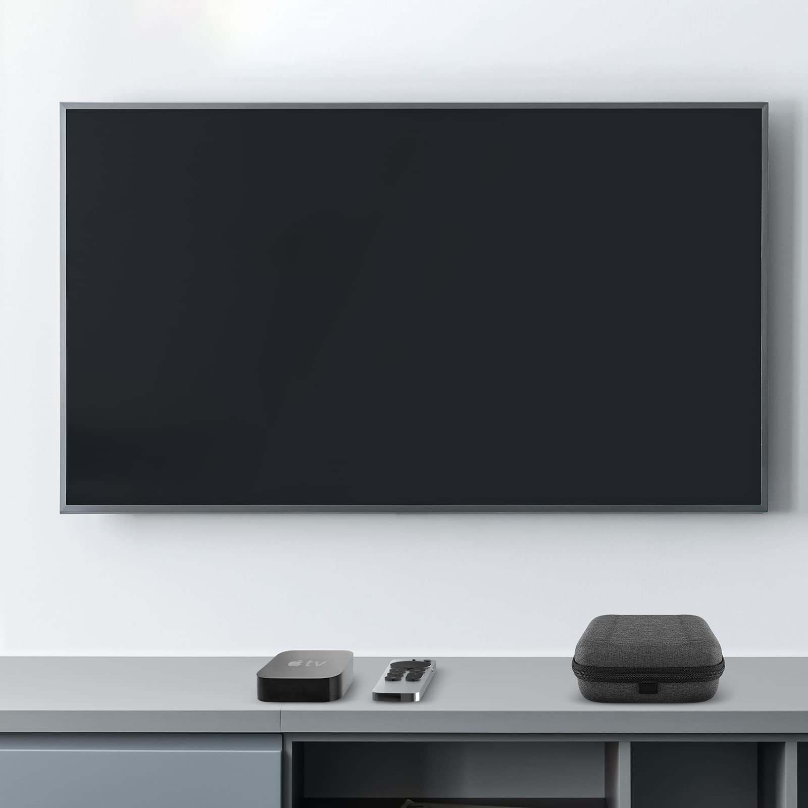 Geekria Shield Hülle Kompatibel mit 2021 Apple TV 4K (32GB / 64GB) Hülle, Ersatz Hartschale Reisetasche mit Platz für Fernbedienungen und Zubehör (Grau)