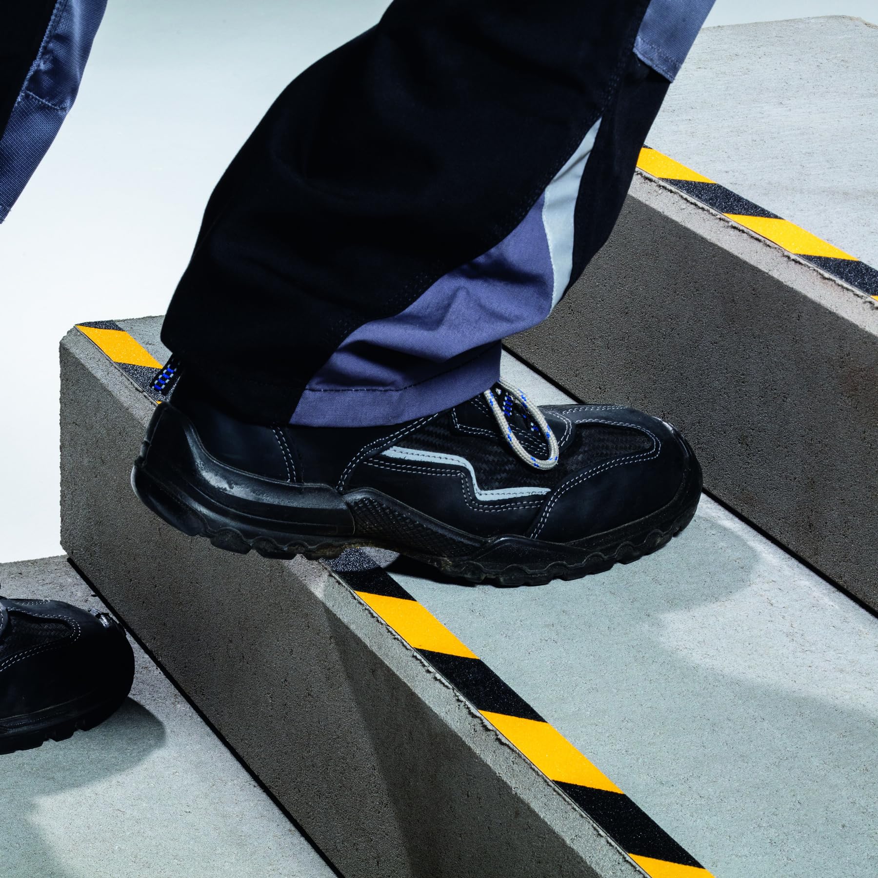 Durable Antirutschband grob DURALINE GRIP+ color, 25 mm x 15 m, zur Sicherung von Treppen, Rampen etc., gelb/schwarz, 1095130