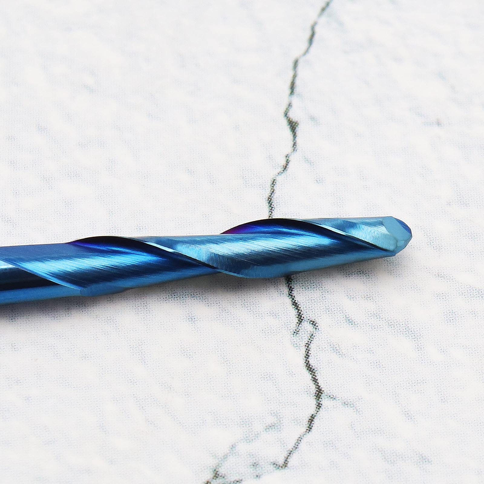 Be In Your Mind 10 Stück 1/8 Zoll Kugelkopf Schaftfräser CNC-Fräser 3,175 mm Schaft Spirale Upcut Design Wolframkarbid Nano Blau Beschichtung