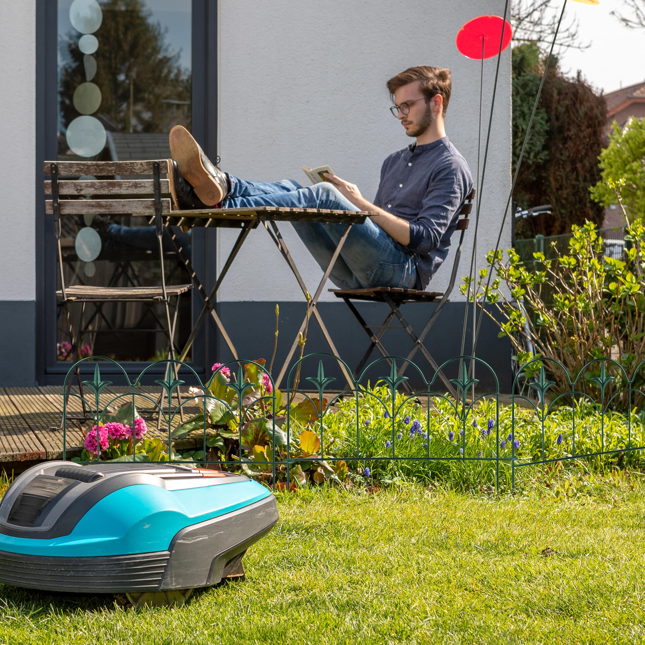 Relaxdays Beeteinfassung, 4er Set, Metall, HxB: je 28 x 38,5 cm, Beetumrandung für Garten, Zierzaun zum Stecken, grün