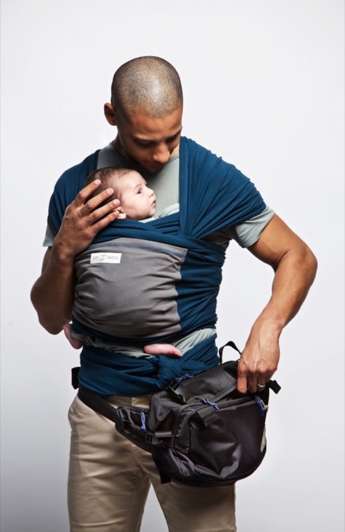 CaravanBag Pack Ultimate – Schwarz | Wickeltasche – Babytrage Hüftgurt – Kinderwagen- und Babytrage – Multifunktional mit 6 Positionen – wasserdichte und abnehmbare Tasche