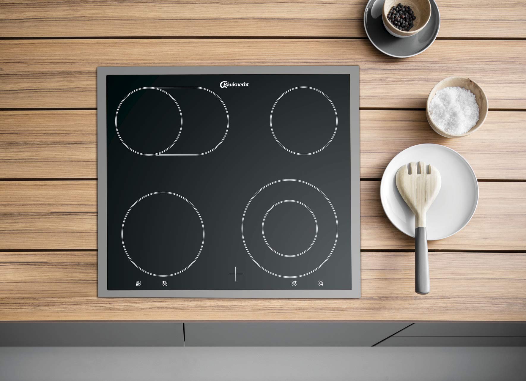 Bauknecht HEKO 566 Pyro Herd-Kochfeld-Kombination /Glaskeramik-Kochfeld (60 cm) / Pyrolyse-Selbstreinigungssystem / Multi-Level-Kochen / Backauszug mit 2 Ebenen, Schwarz