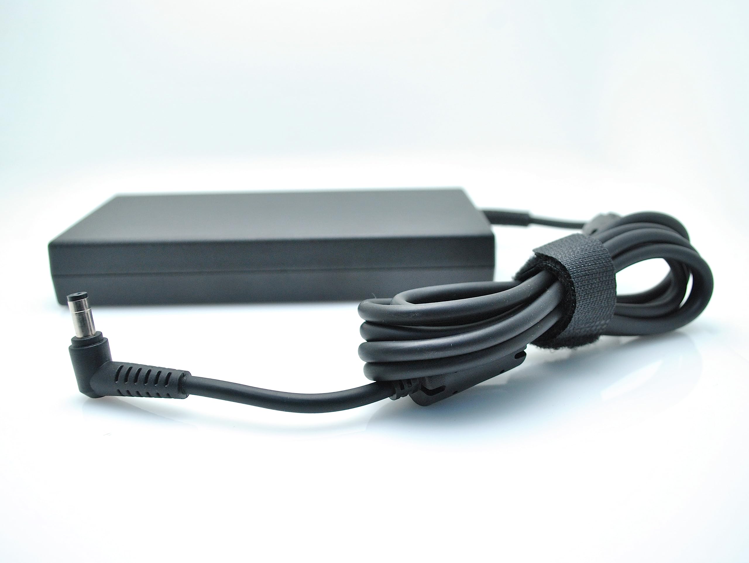 Ladegerät für Laptop, 180 W, 19,5 V, 9,23 A, chicony A15-180p1a MSI gs65 gs63 gs63vr gs75 gs66 gs70 gt70 gt60 gf63 gv62 gl62 gv72 ge60 Ge62 gp70 gp72 gp62 gl72 ws65 Laptop